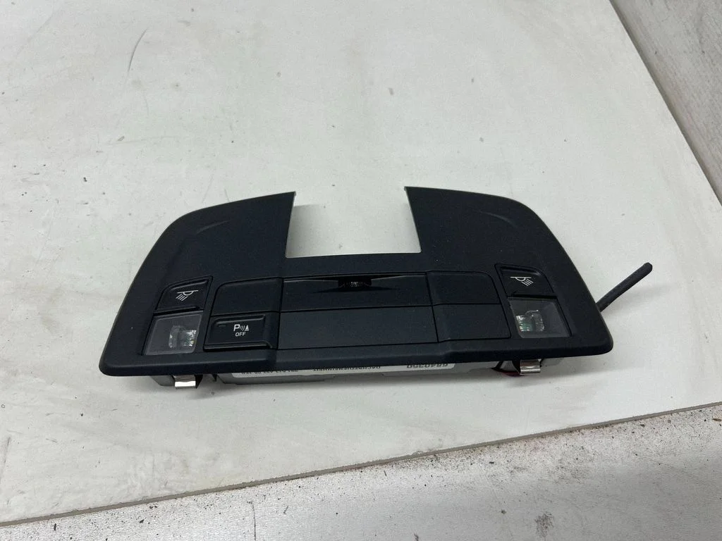 Front seat light 99161343308