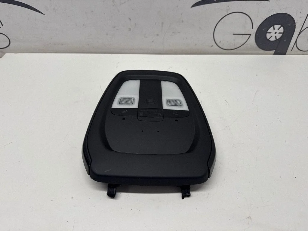Lampka przednich siedzeń 32140337 – Volvo C40 (2021-)