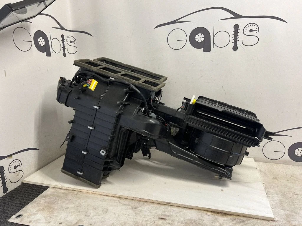 Interior heater climate box assembly – Tesla Model S (2012-)
