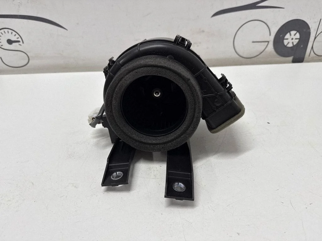 Heater fan/blower G923047080 – Lexus UX (2018-)