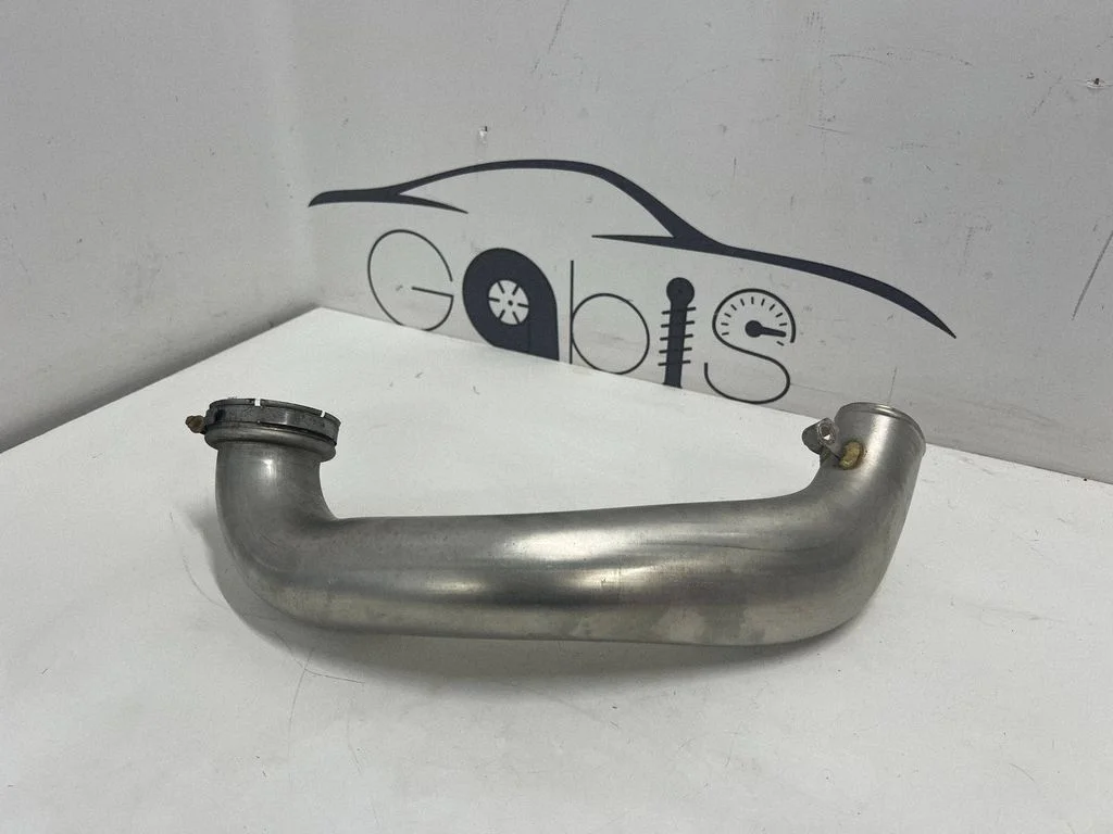 Intercooler hose/pipe
