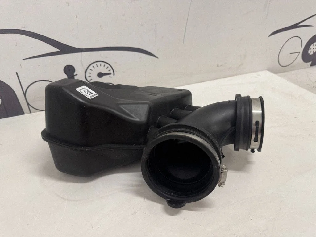 Air intake hose/pipe L1M39F805DB – Ford Explorer VI (2019-)