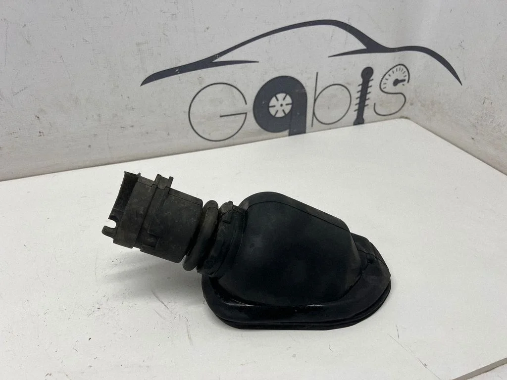 Steering column universal joint