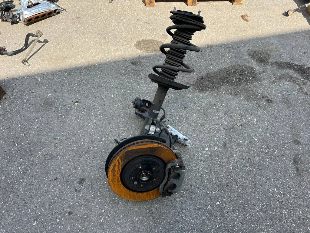 Front wheel hub spindle knuckle 4851048680
