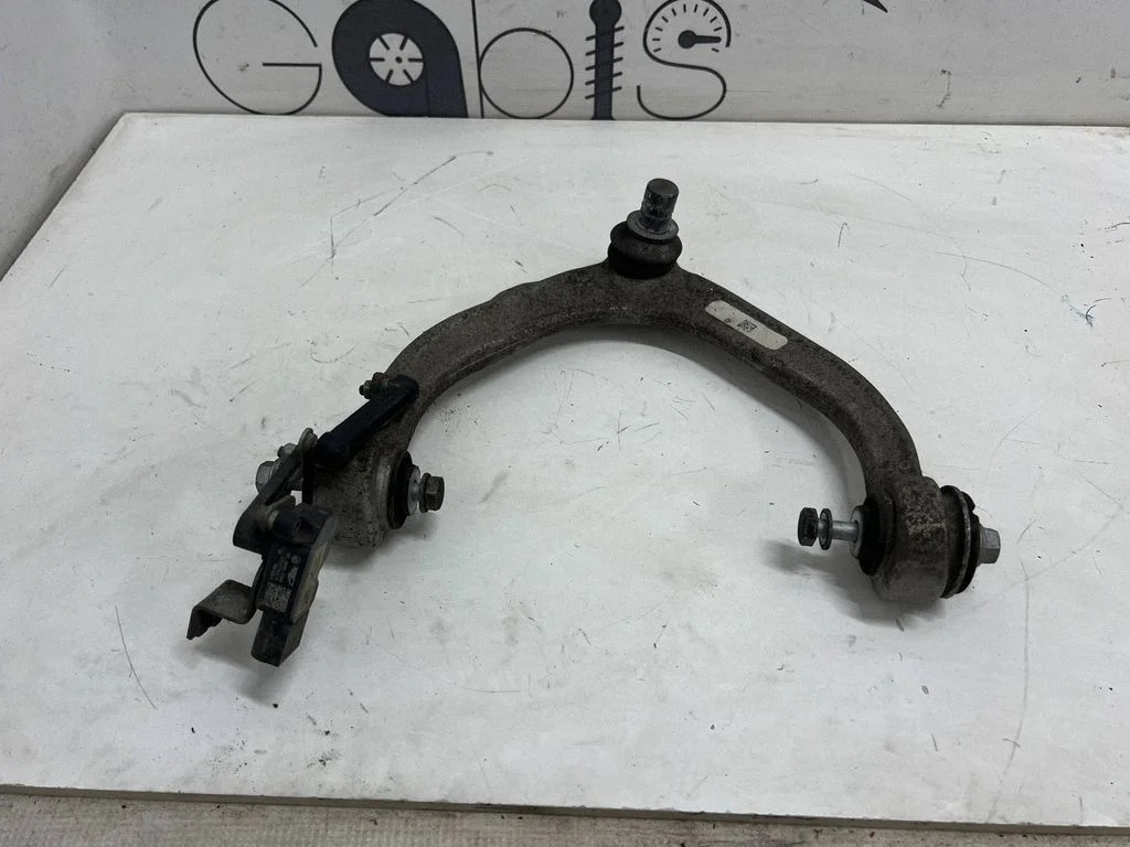 Wahacz przedni 6082T6