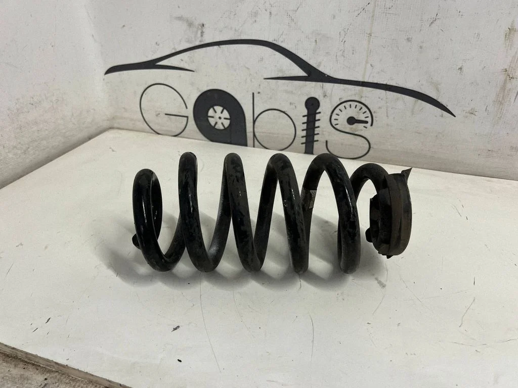 Rear coil spring – Audi Q4 e-tron (2021-)
