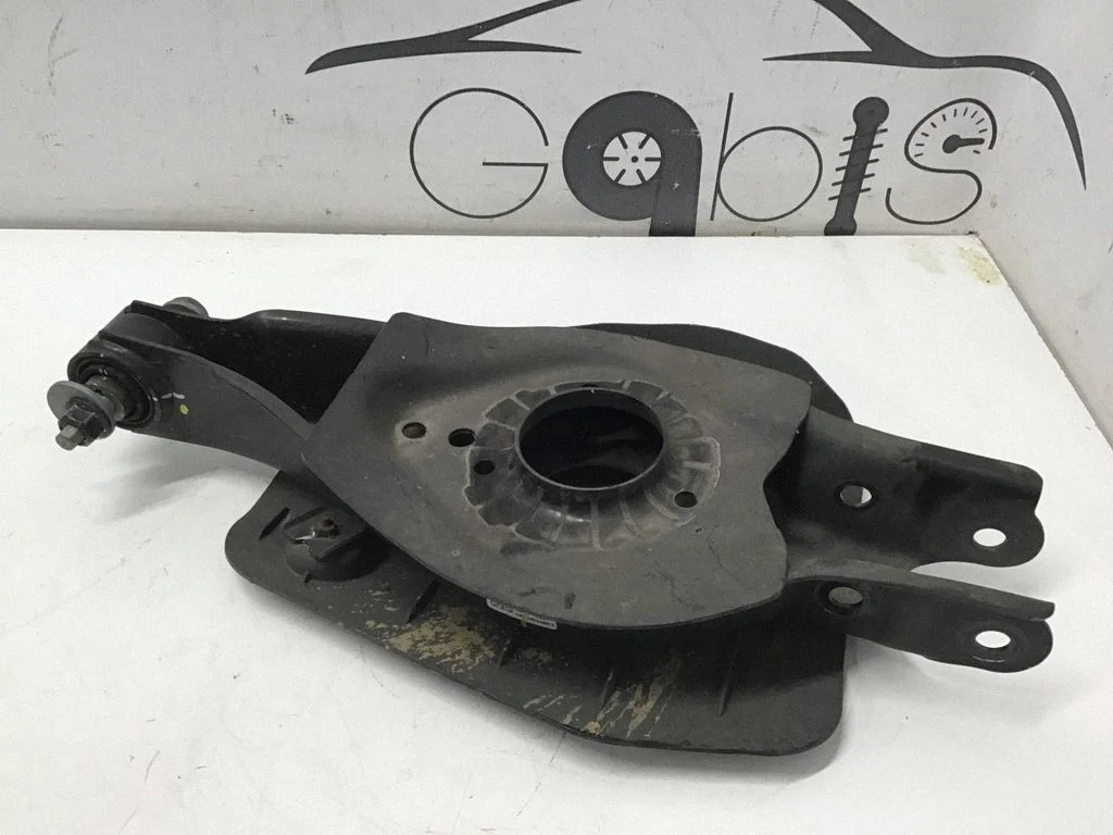 Rear upper control arm/wishbone 55211GI000