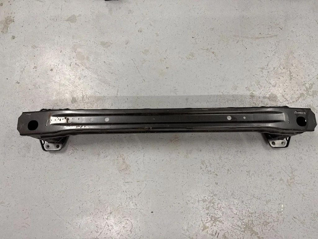 Front bumper cross member – Lexus UX (2018-)