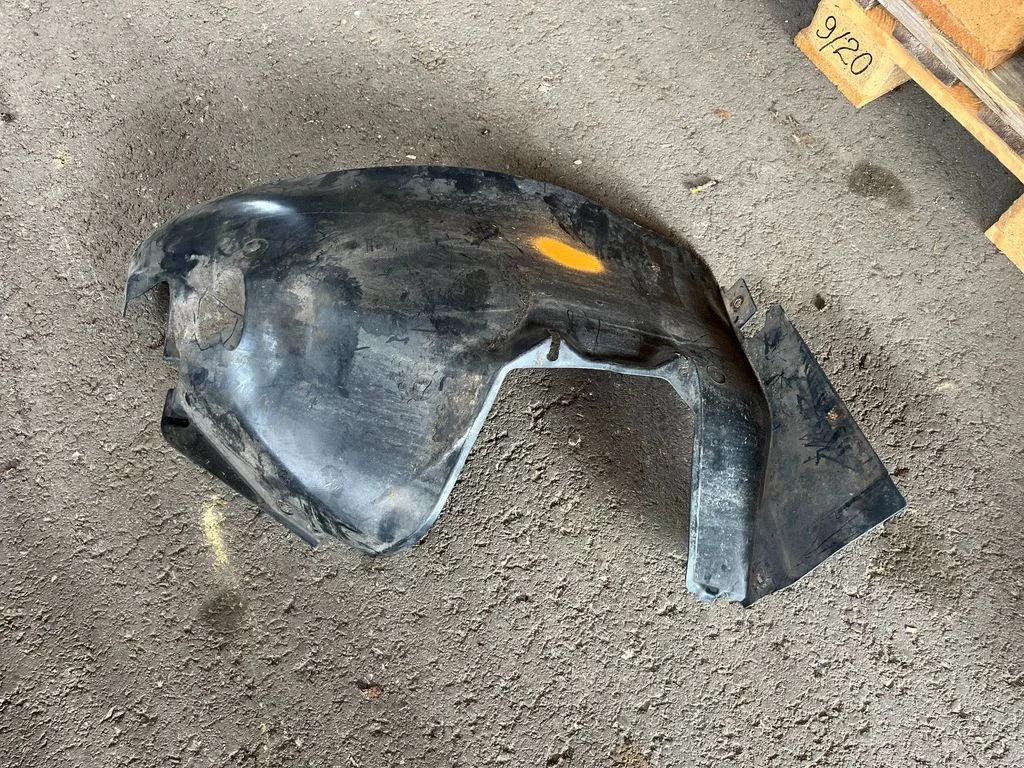 Front wheel arch liner splash guards 99150450401