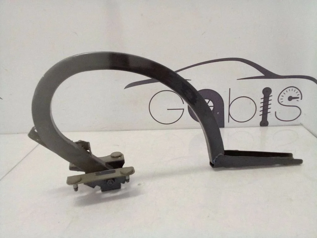 Tailgate/trunk/boot hinge 7430639