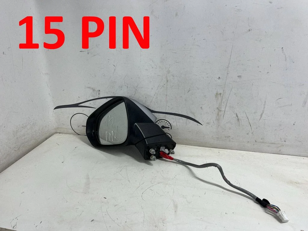 Front door electric wing mirror E4045958