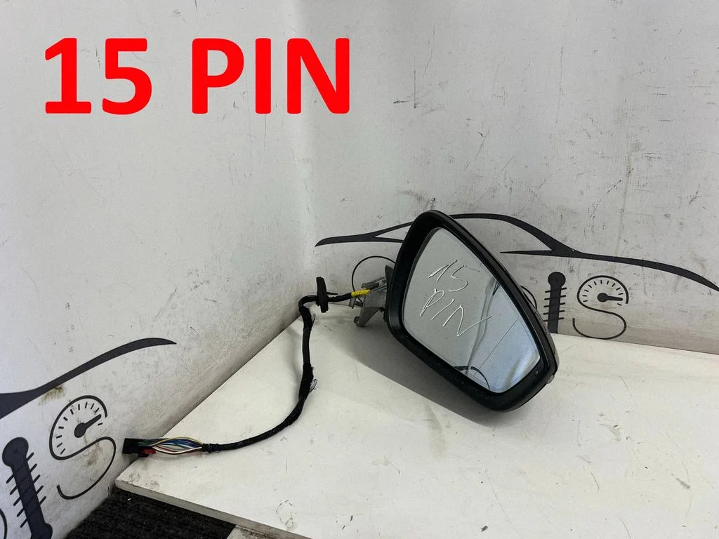 Front door electric wing mirror – right