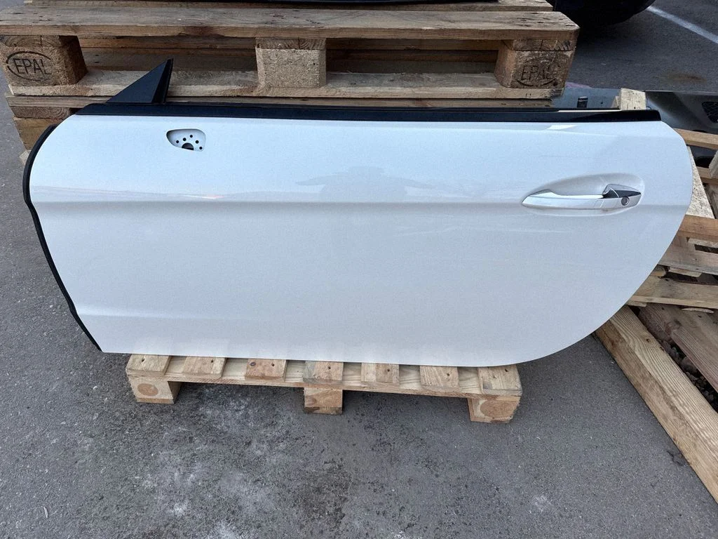 Front door coupe – left
