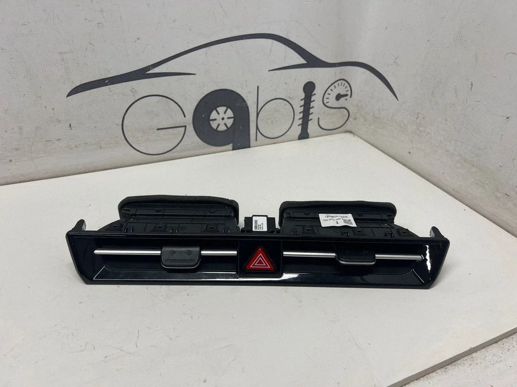 Dash center air vent grill 97410AT000