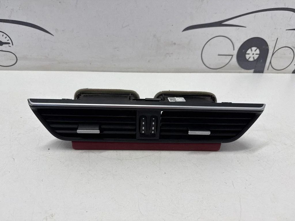 Dash center air vent grill – Porsche Cayenne (9Y0 9Y3) (2018-)