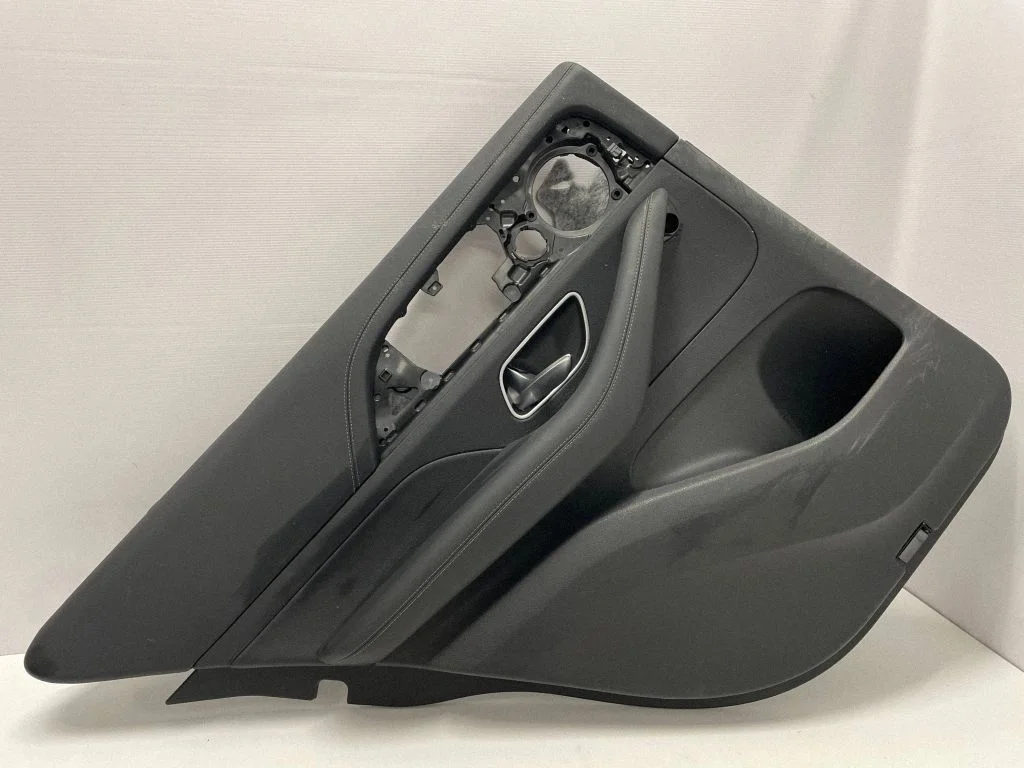 Tagumiste uste sisevooder – Mercedes-Benz GLE-klass W167 (2019-)