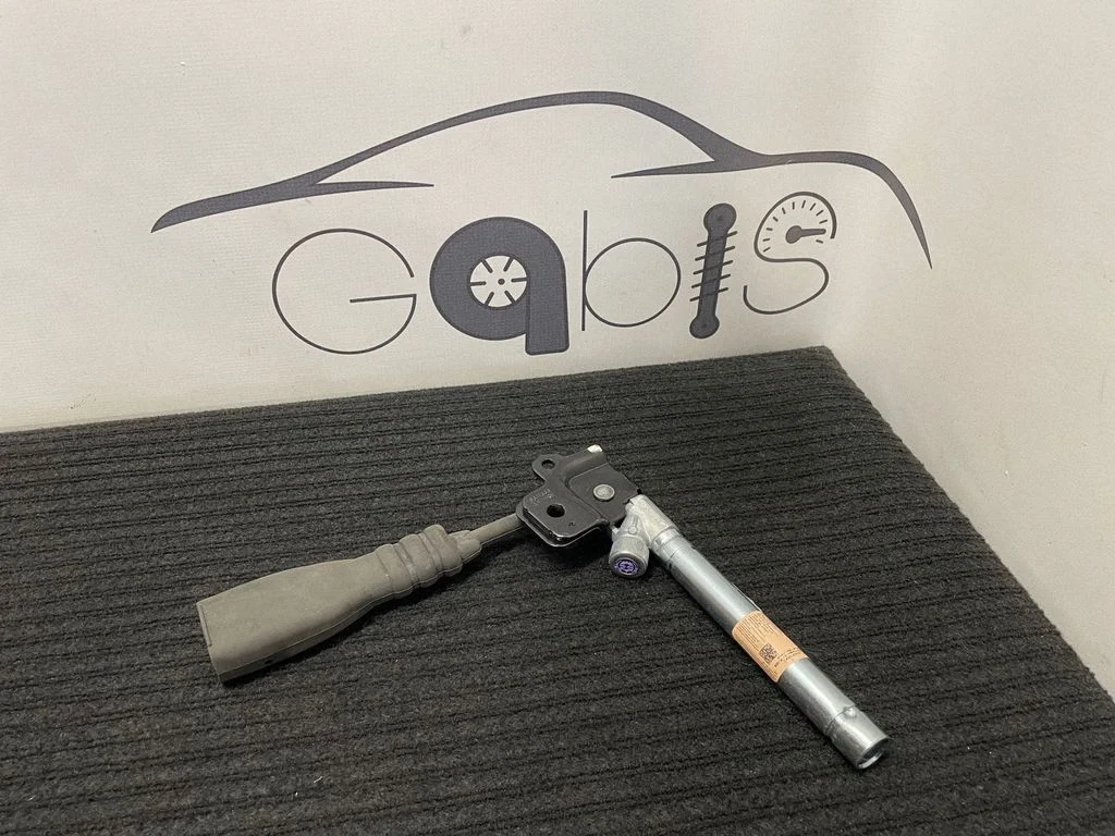 Front seatbelt buckle 6311333