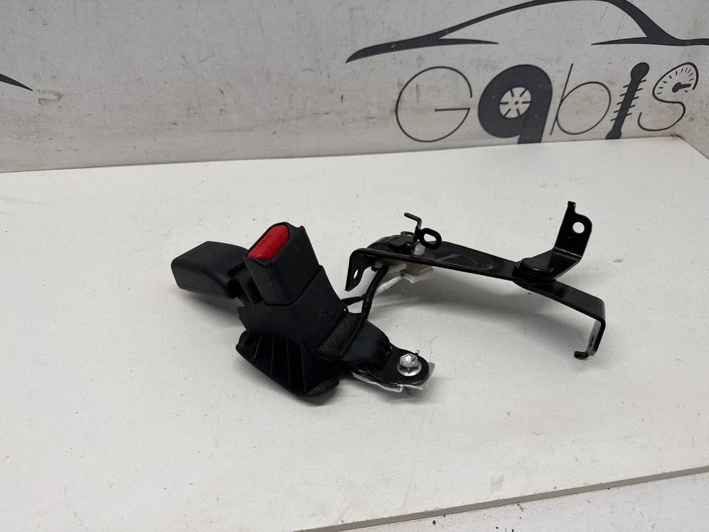 Rear seatbelt buckle 1152543
