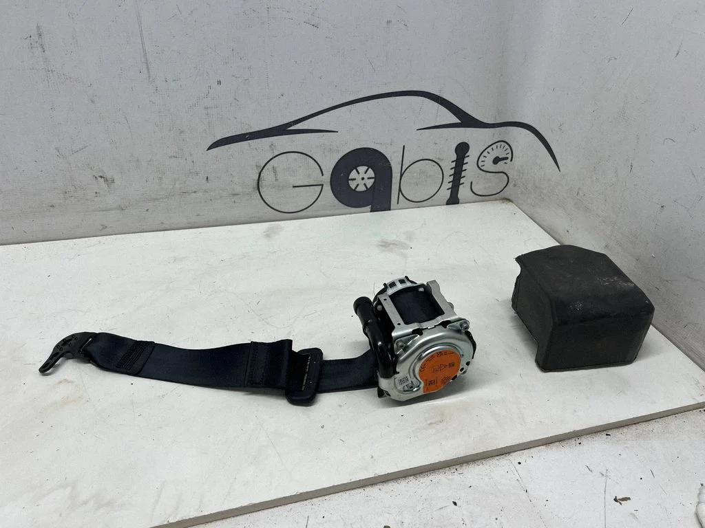 Tagumine turvavöö 5LG857806B