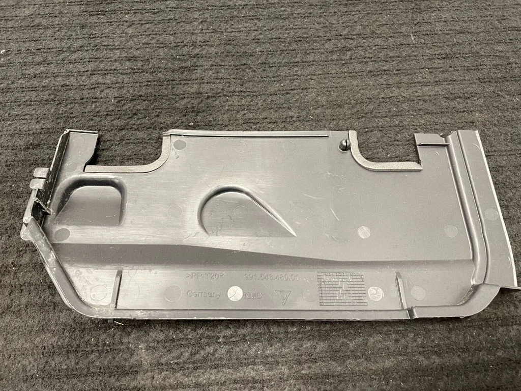 Bagažinės apdailos dangtelis