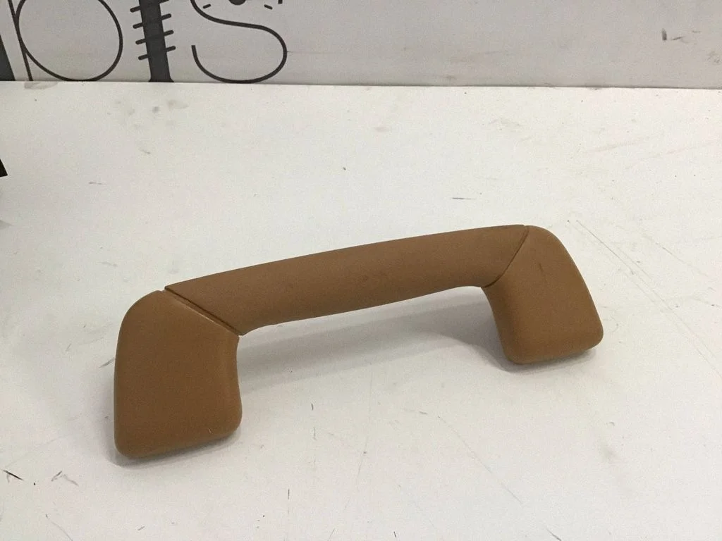 Front interior roof grab handle