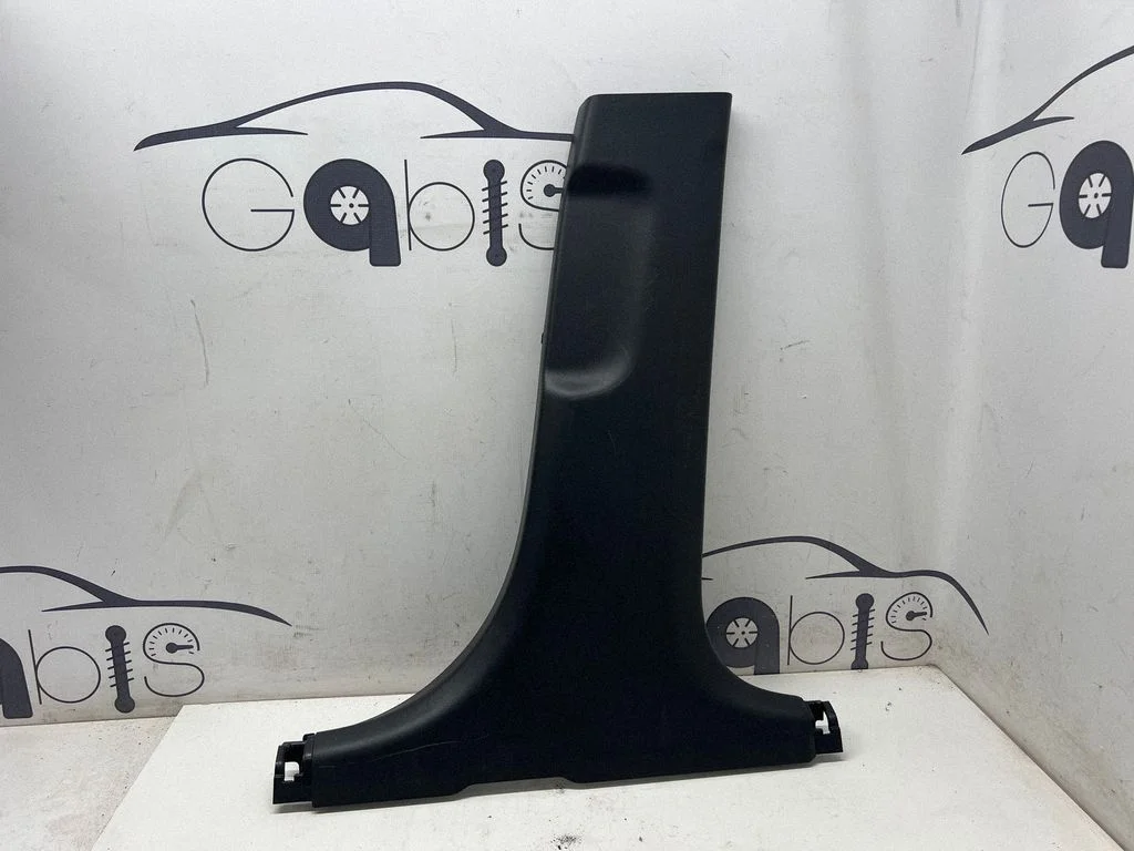 (B) pillar trim (bottom) 85846AT000