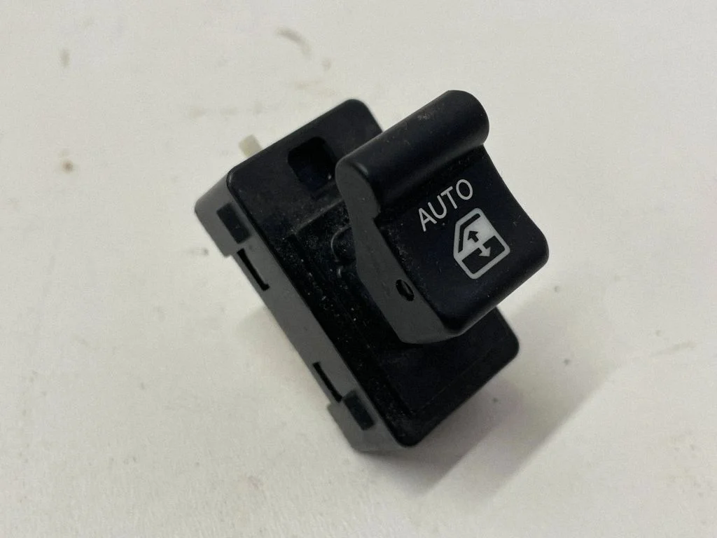 Elektrinių langų jungtukas