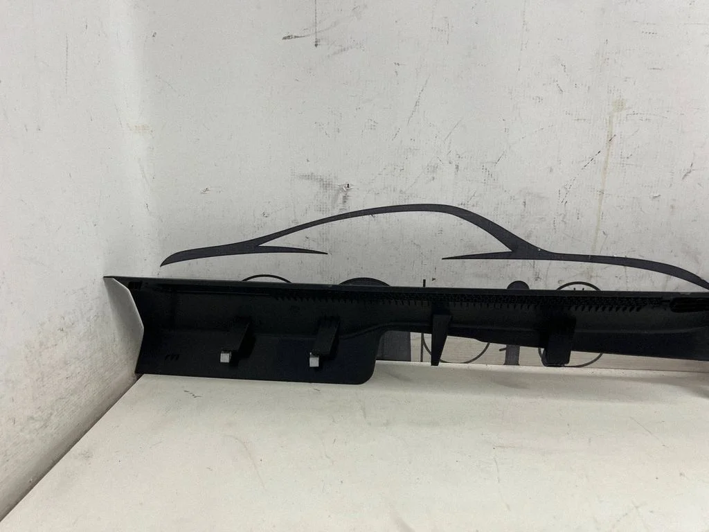 Front sill trim cover 11A853371