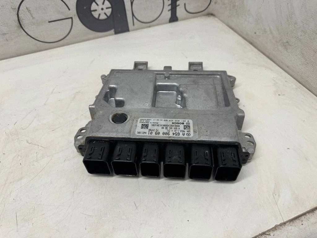 Dzinēja vadības bloks A6549000901