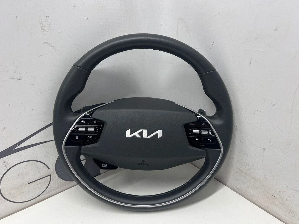 Steering wheel 56130CV000
