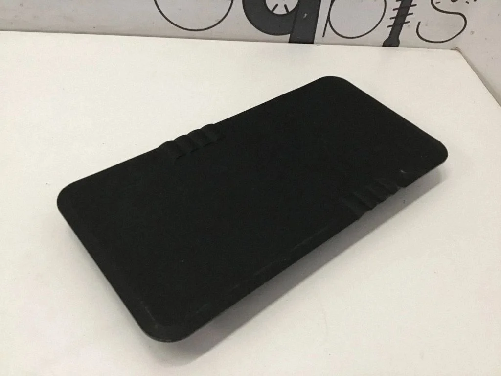 Fuse box cover A1665450203