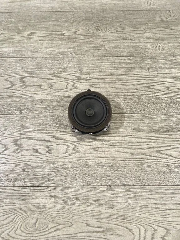 Front door speaker – BMW 3 Series F30 F35 F31 (2012-2018)