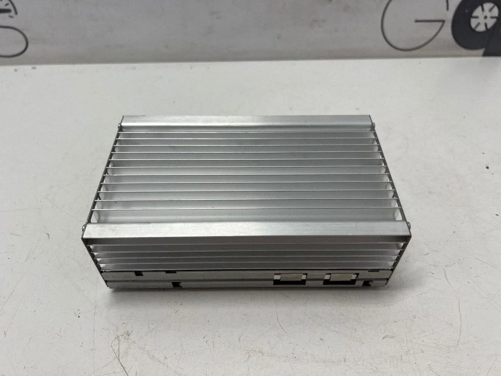 Sound amplifier – BMW X5 F15 (2013-2017)