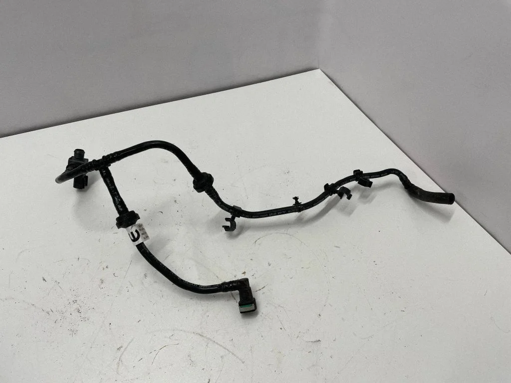 Vacuum line/pipe/hose 68053596AA