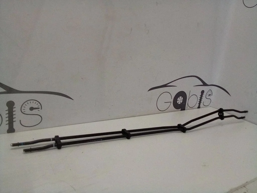 Fuel line/pipe/hose A2064762000