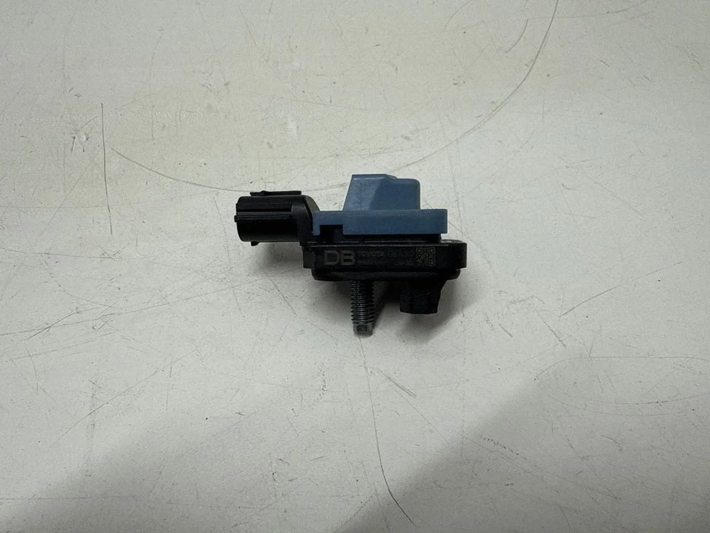 Airbag deployment crash/impact sensor 8983A52011