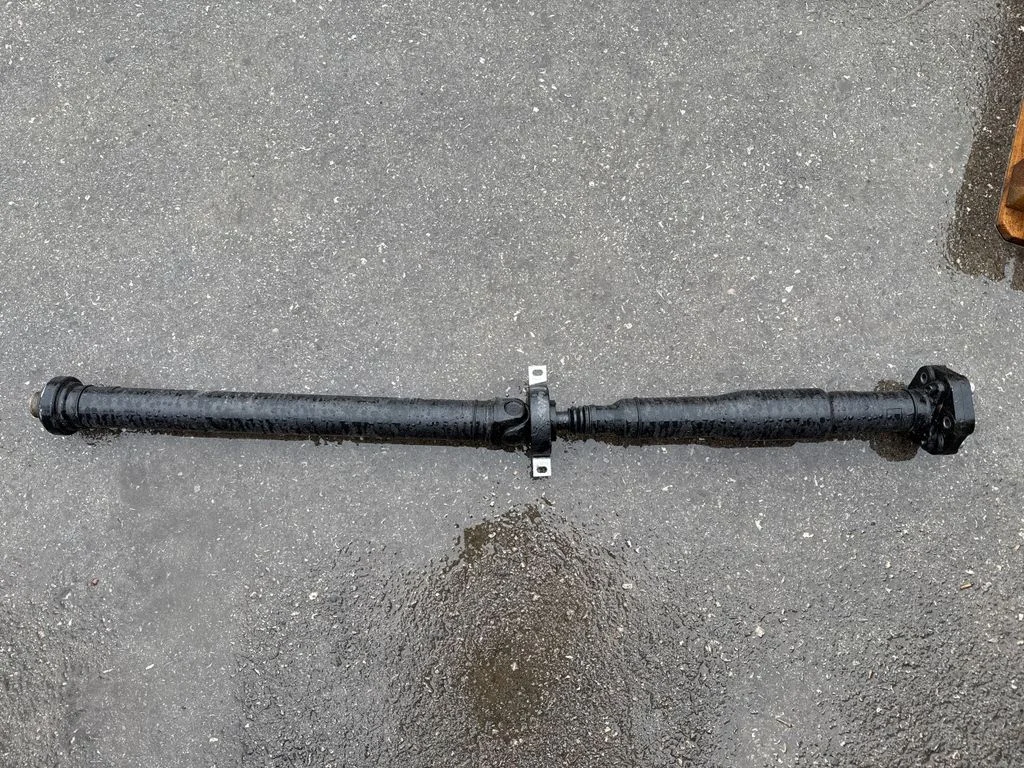 Kardanas komplekte