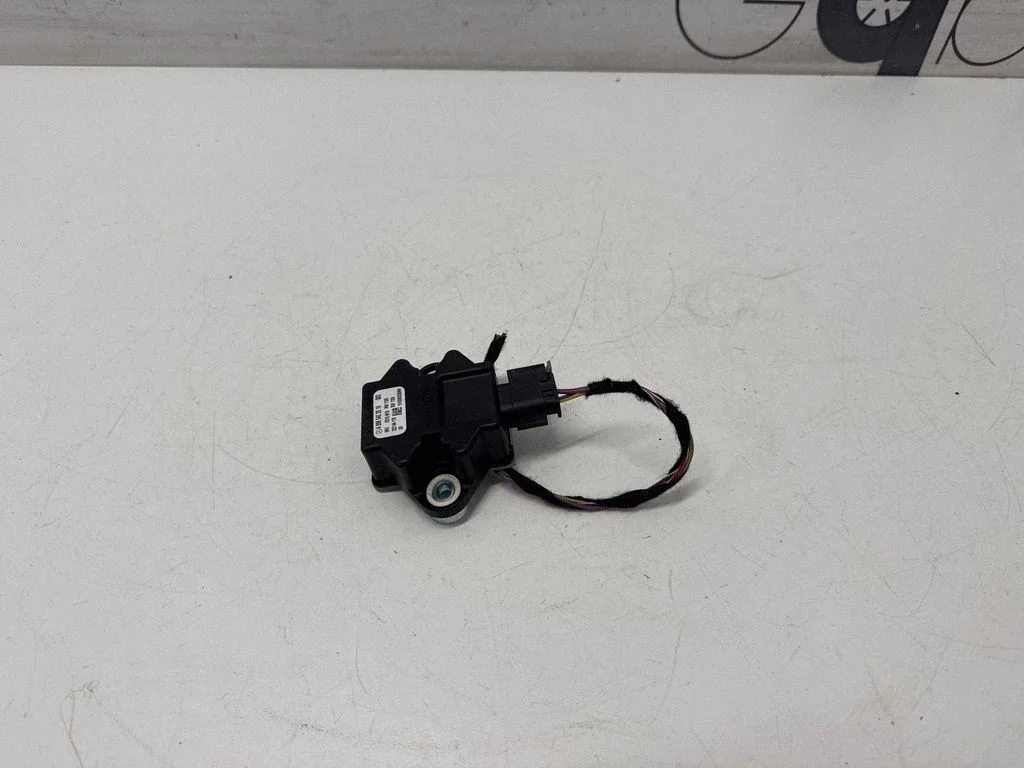 ESP (stabilitātes sistēmas) sensors (paātrinājuma sensors) A0065422618