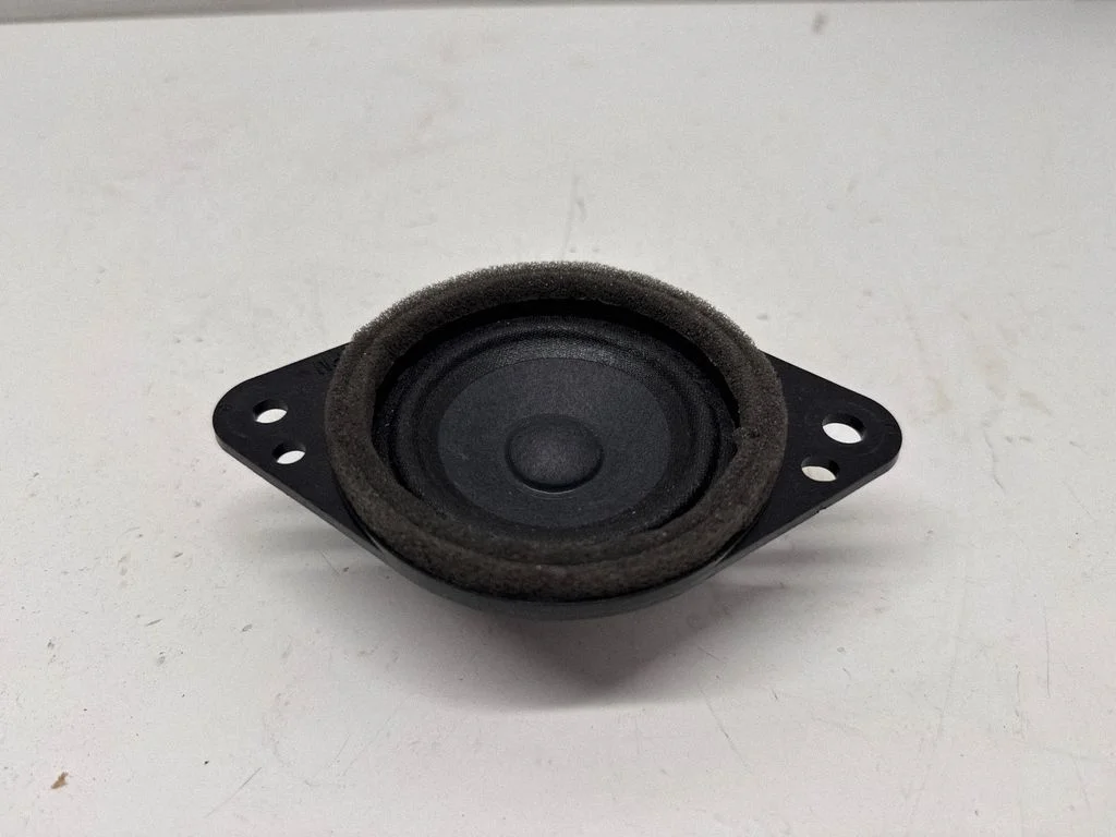 Front door high frequency speaker 86160F4060 – Toyota C-HR II (2023-)