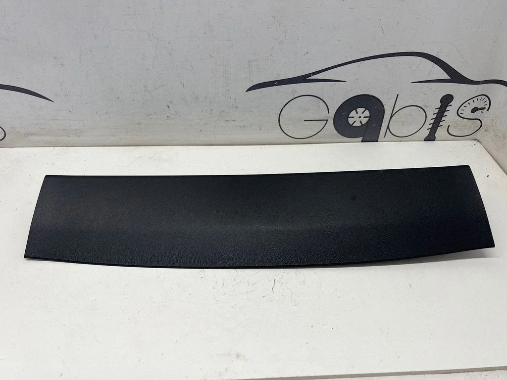 Tailgate trim 9835351380 – Opel Mokka B (2020-)