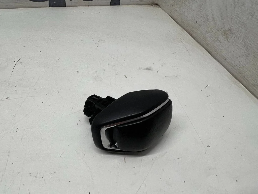 Gear lever shifter trim leather/knob – Toyota RAV 4 (XA50) (2018-)