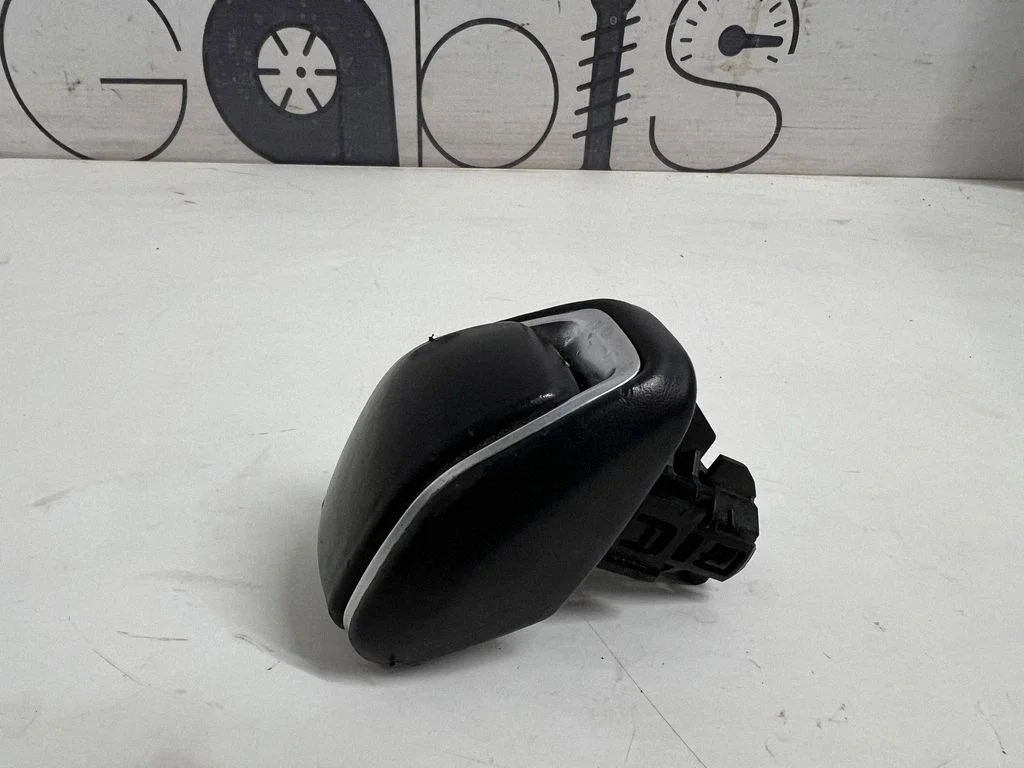 Gear lever shifter trim leather/knob – Toyota RAV 4 (XA50) (2018-)