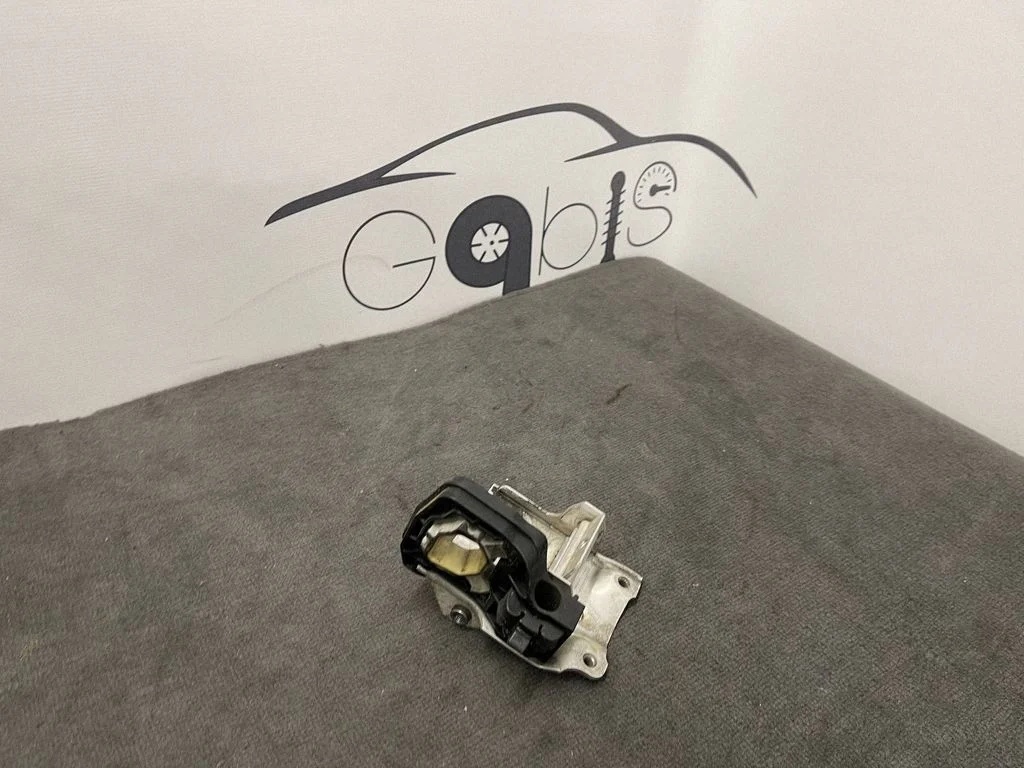Radiator mount bracket 7186513