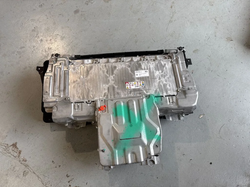 Hibrido/ elektromobilio akumuliatorius