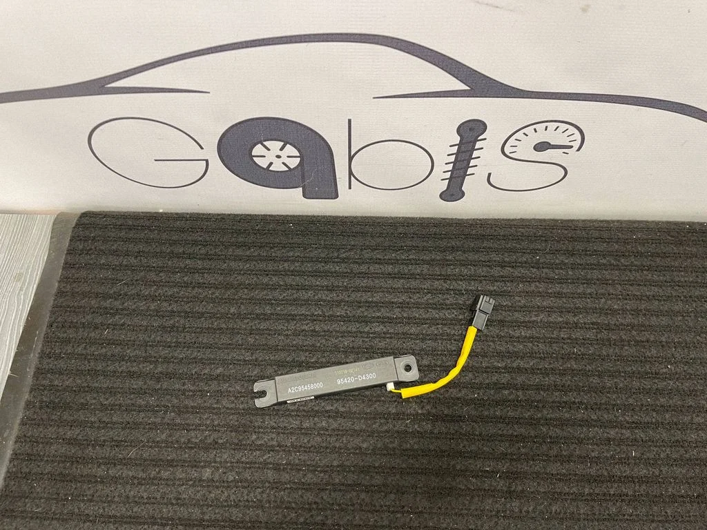 Beraktės sistemos KESSY (keyless) valdymo blokas/ modulis