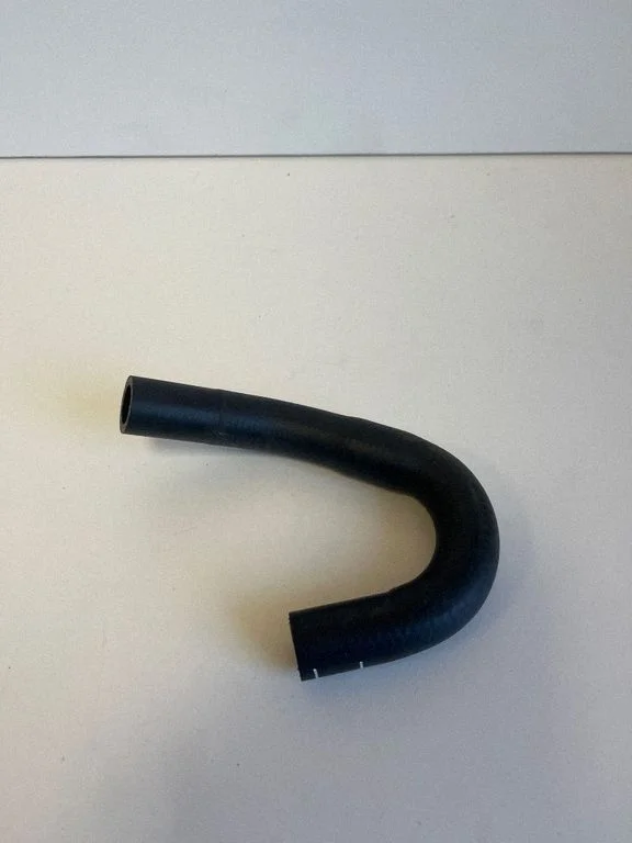Engine coolant pipe/hose – Volkswagen Golf VI (2008-2013)