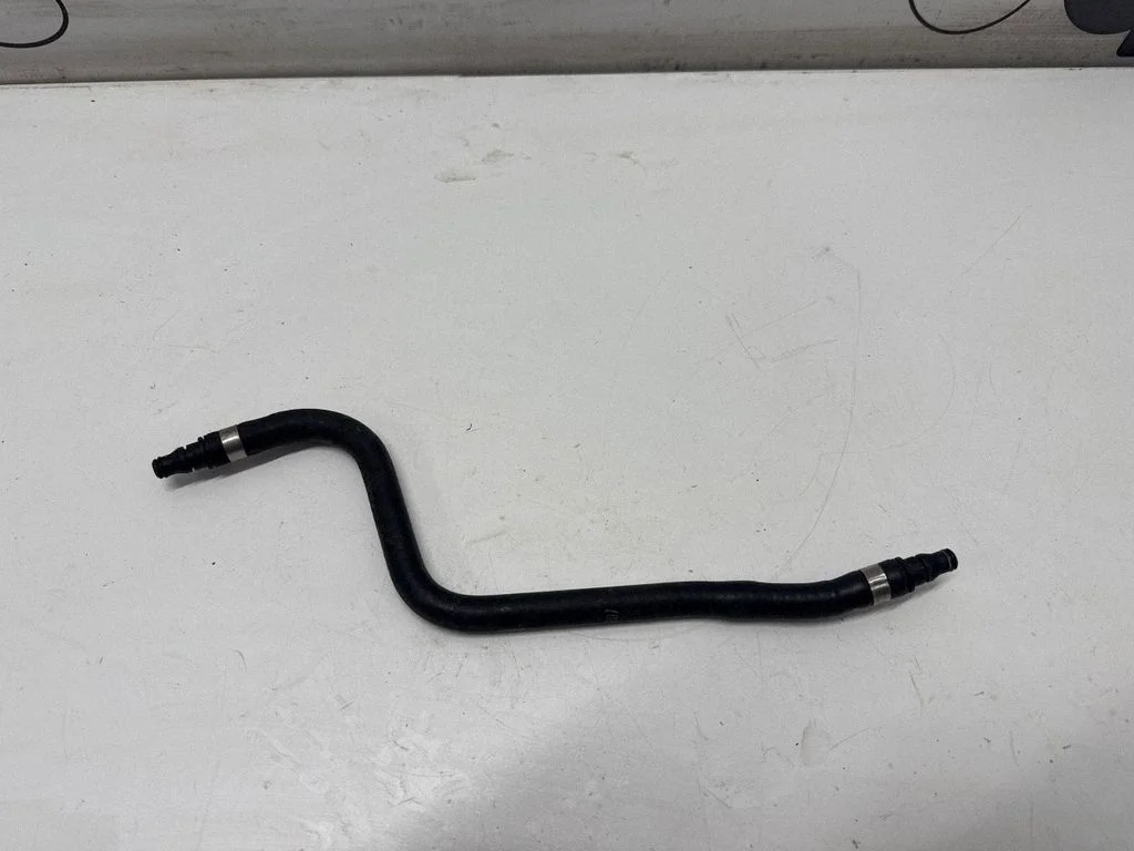 Engine coolant pipe/hose A2315010925
