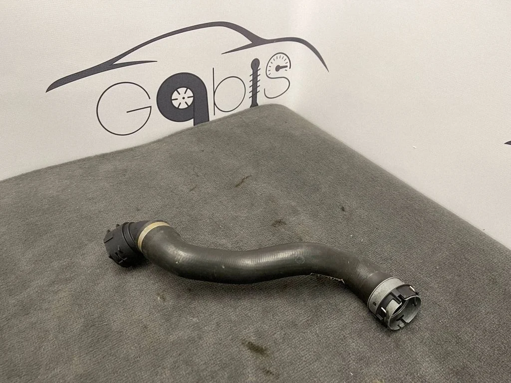 Motora dzesēšanas caurule (-es)/šļūtene (-es) A2535019582