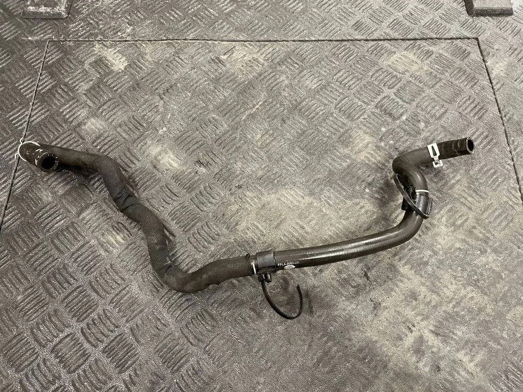 Engine coolant pipe/hose – Land Rover Range Rover L405 (2013-2021)
