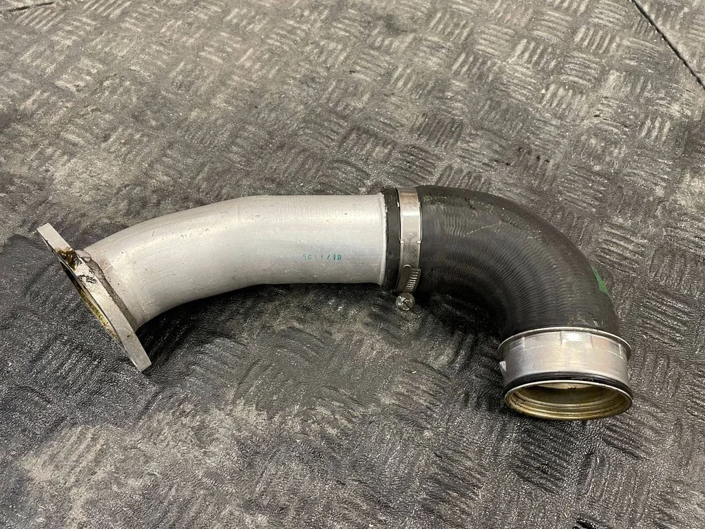 Intercooler hose/pipe A6420908137